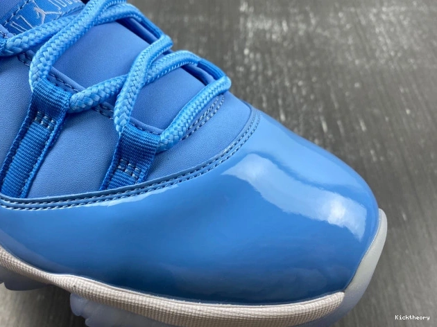 Kicktheory Flight Gift 717602-900 (11 Ultimate 29) Jordan of 0820